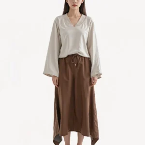 High collar zippered white jacket